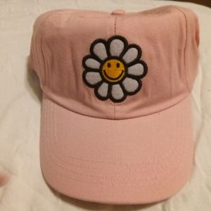 Women's baseball hats, peace love & vibes, daisy happy smile face patch, New wit